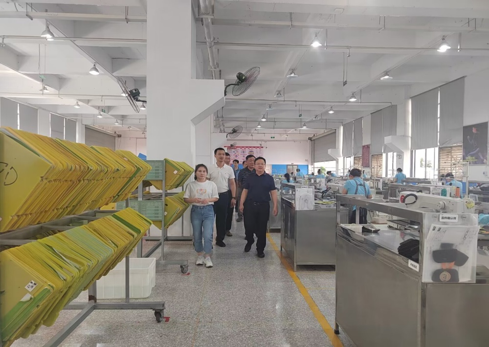 C:\Users\admin\Documents\Tencent Files\389096392\Image\C2C\B3695FC9C600BA49D93184D9F5B698A5.jpg