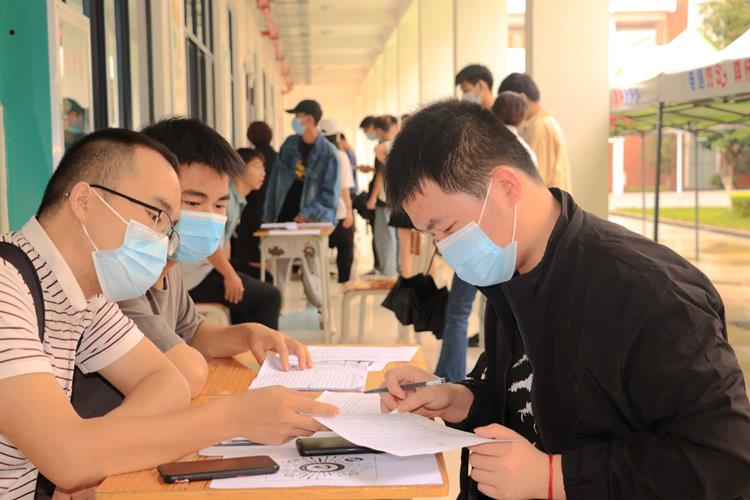 20d8f09920b04c358a1a31cc2212a0b4.JPG 20d8f09920b04c358a1a31cc2212a0b4.JPG