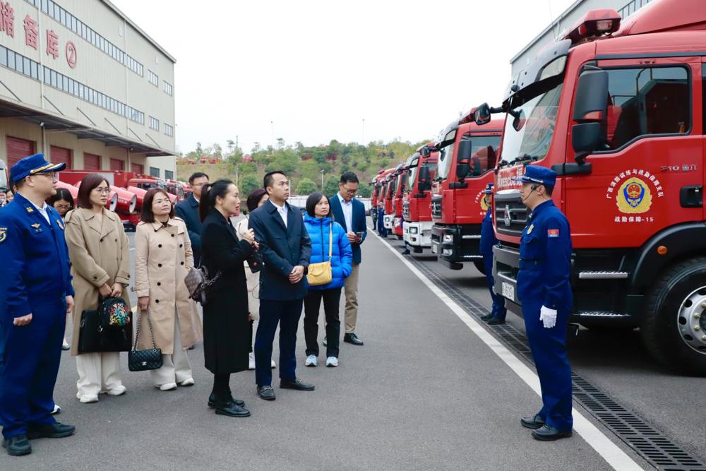 cb6db7781m7f1d1fb089964fc01f7a55